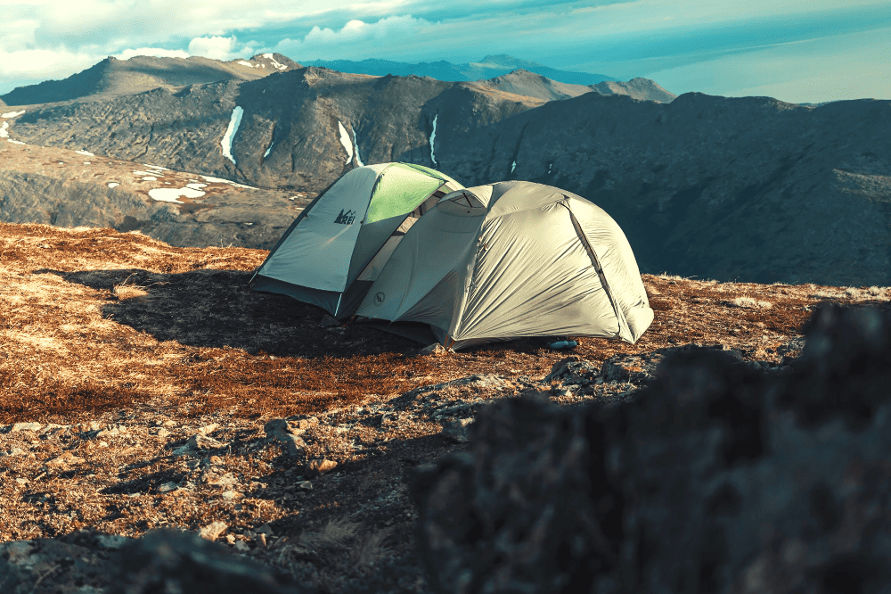 two tents in the moutanins