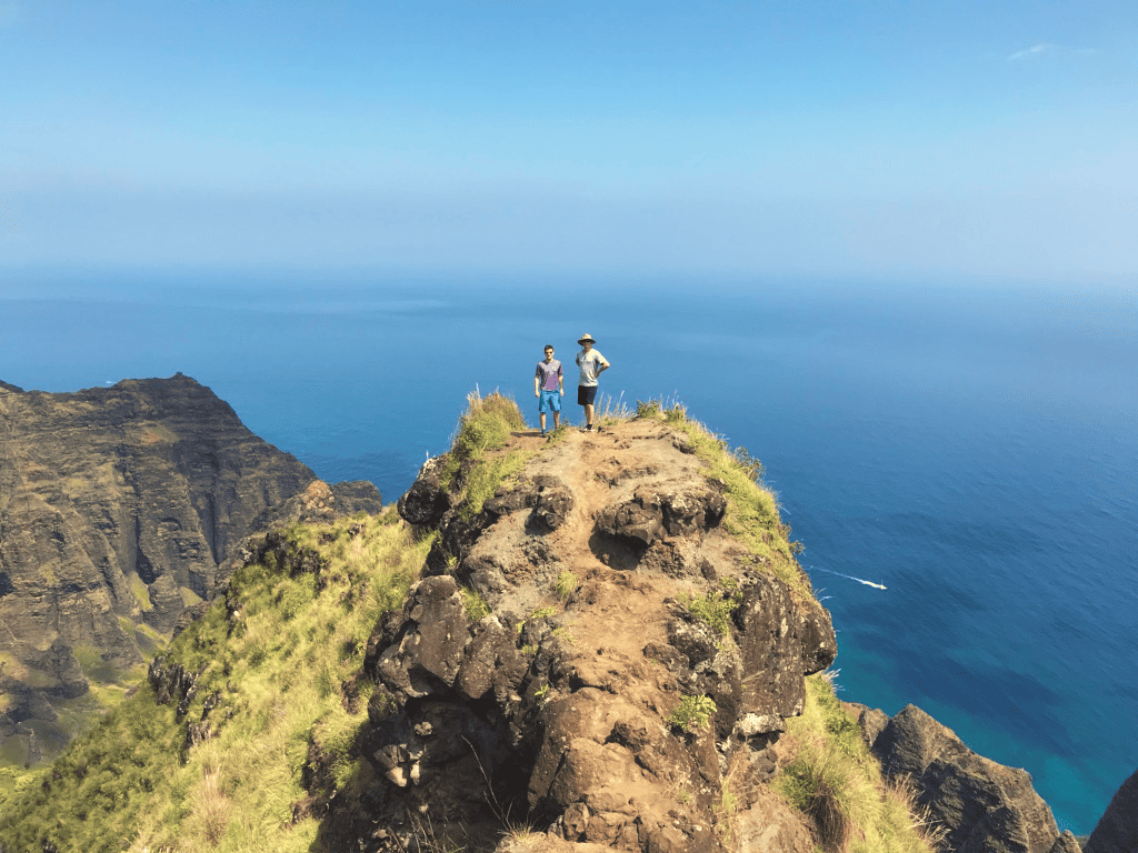 hawaii hiking trail