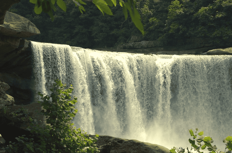 waterfall in kentucky