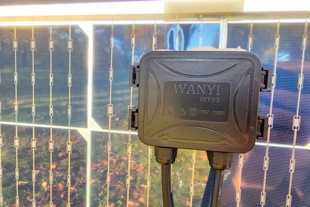 wanyi power converter on a solar panel